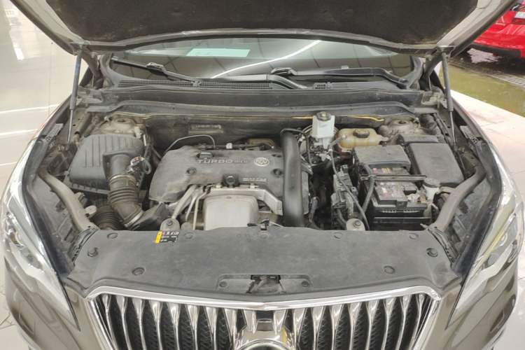 Used Buick Envision 2014 28T Four-Wheel Drive Luxury Model Engine Bay