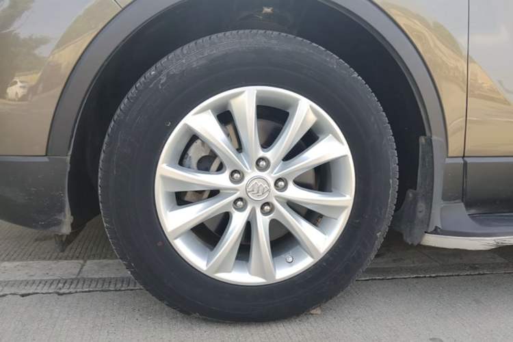 Used Buick Envision 2014 28T Four-Wheel Drive Elite Model Exterior 4