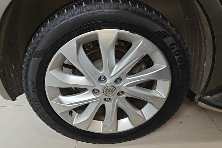 Used Buick Envision 2014 28T All-Wheel-Drive Versatile Sports Flagship Edition Exterior 5