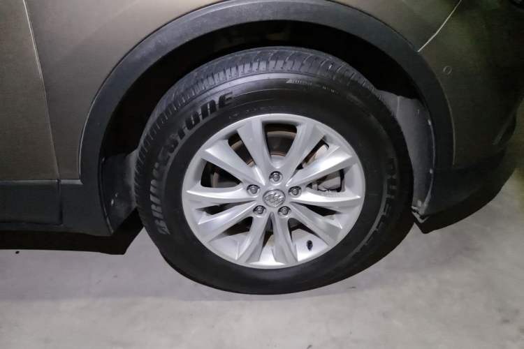 Used Buick Envision 2014 28T Four-Wheel Drive Luxury Model Exterior 7