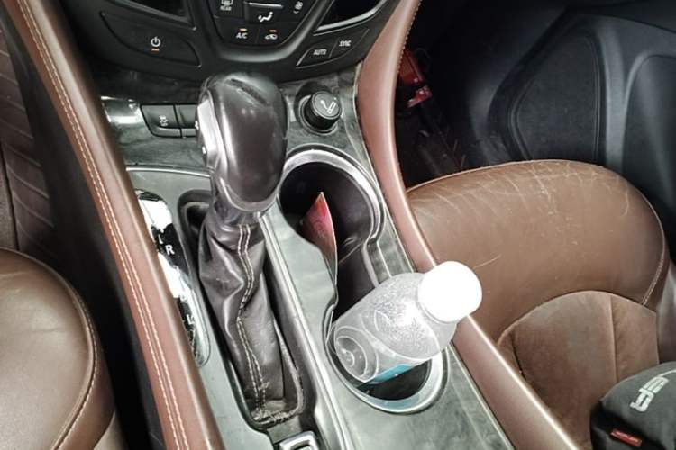 Used Buick Envision 2014 28T Four-Wheel Drive Elite Model Gear Lever