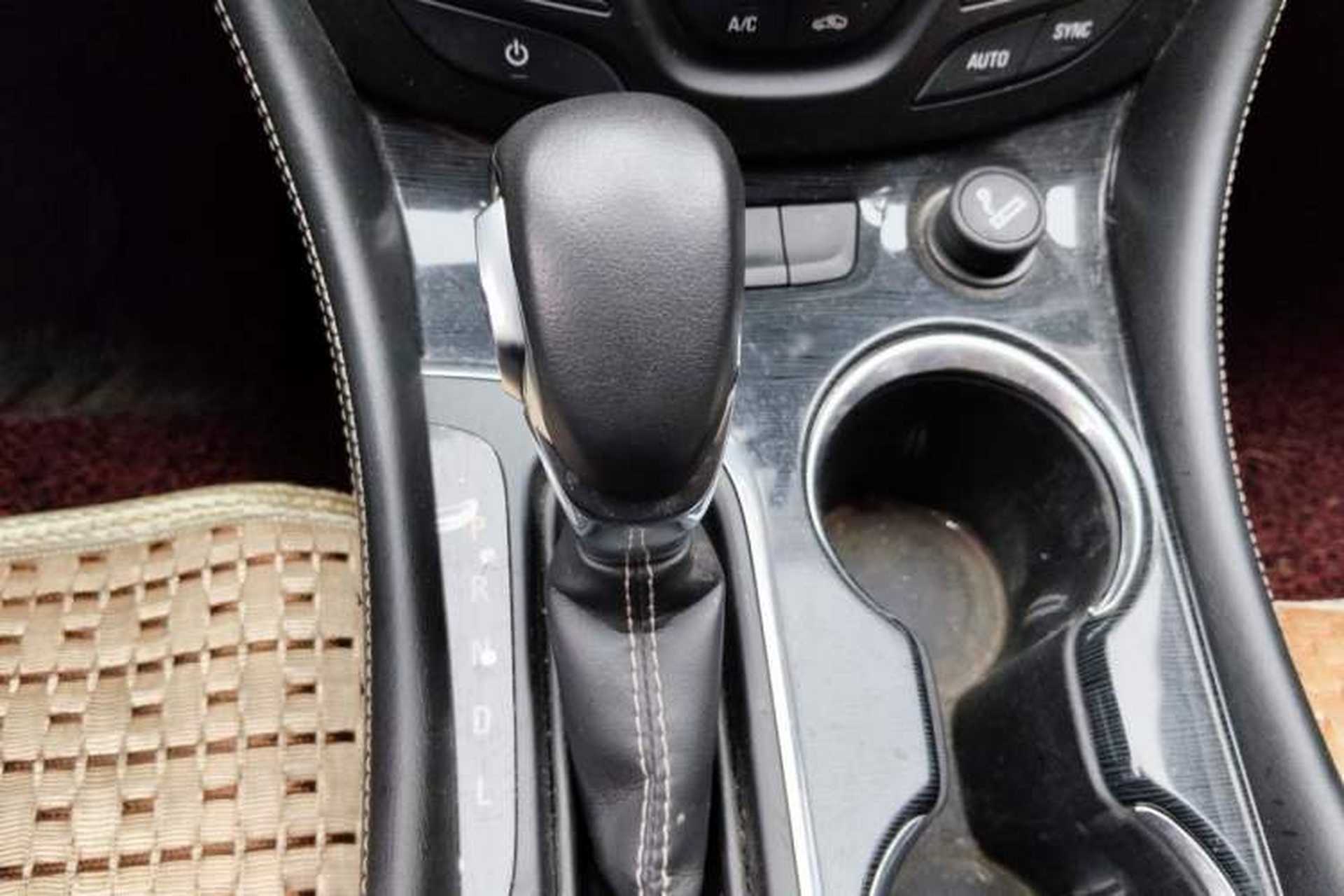 Used Buick Envision 2014 28T Four-Wheel Drive Elite Model Gear Lever