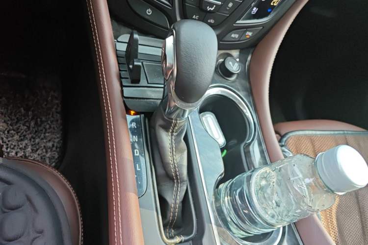 Used Buick Envision 2014 28T Four-Wheel Drive Luxury Model Gear Lever