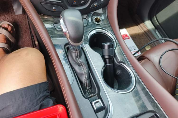 Used Buick Envision 2014 28T Four-Wheel Drive Luxury Model Gear Lever