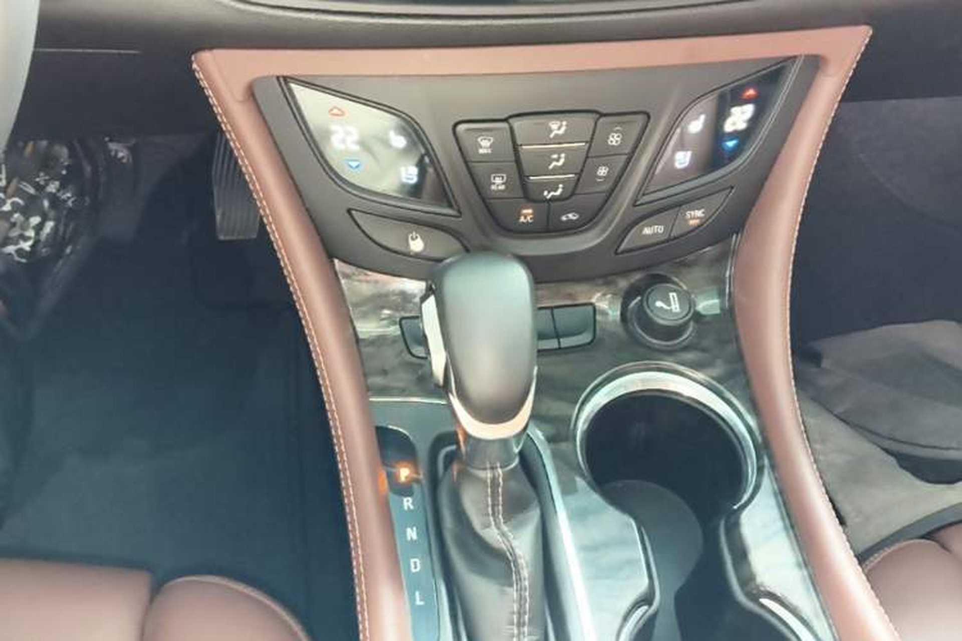 Used Buick Envision 2014 28T Four-Wheel Drive Luxury Model Gear Lever