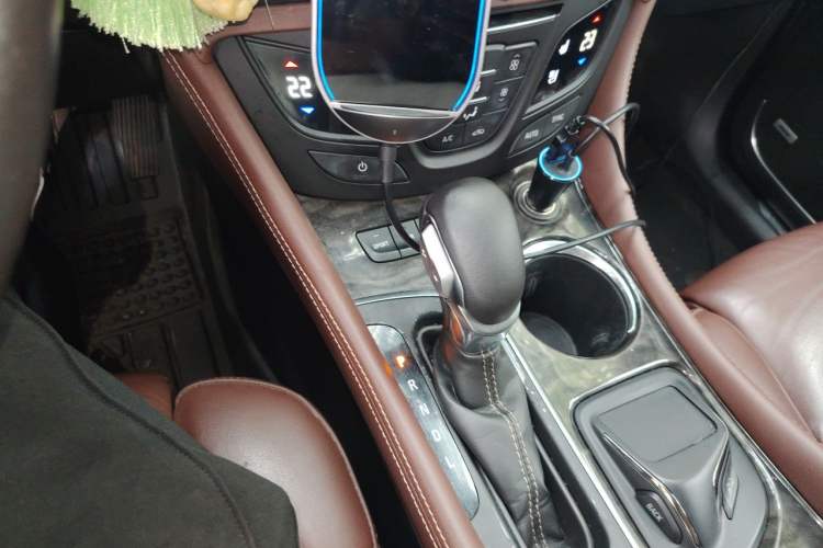 Used Buick Envision 2014 28T Four-Wheel Drive Luxury Model Gear Lever