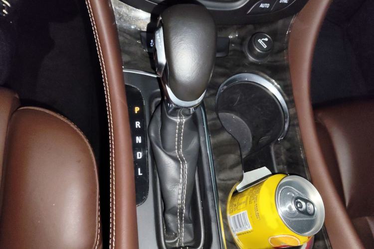Used Buick Envision 2014 28T Four-Wheel Drive Luxury Model Gear Lever