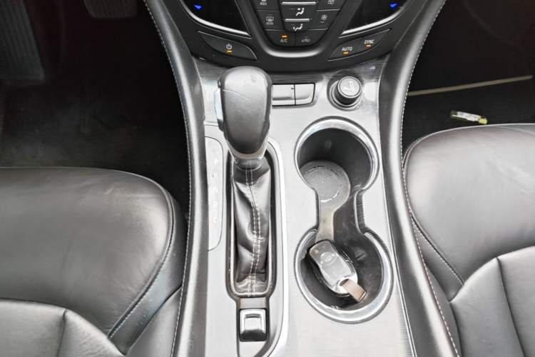 Used Buick Envision 2014 28T Four-Wheel Drive Elite Model Gear Lever
