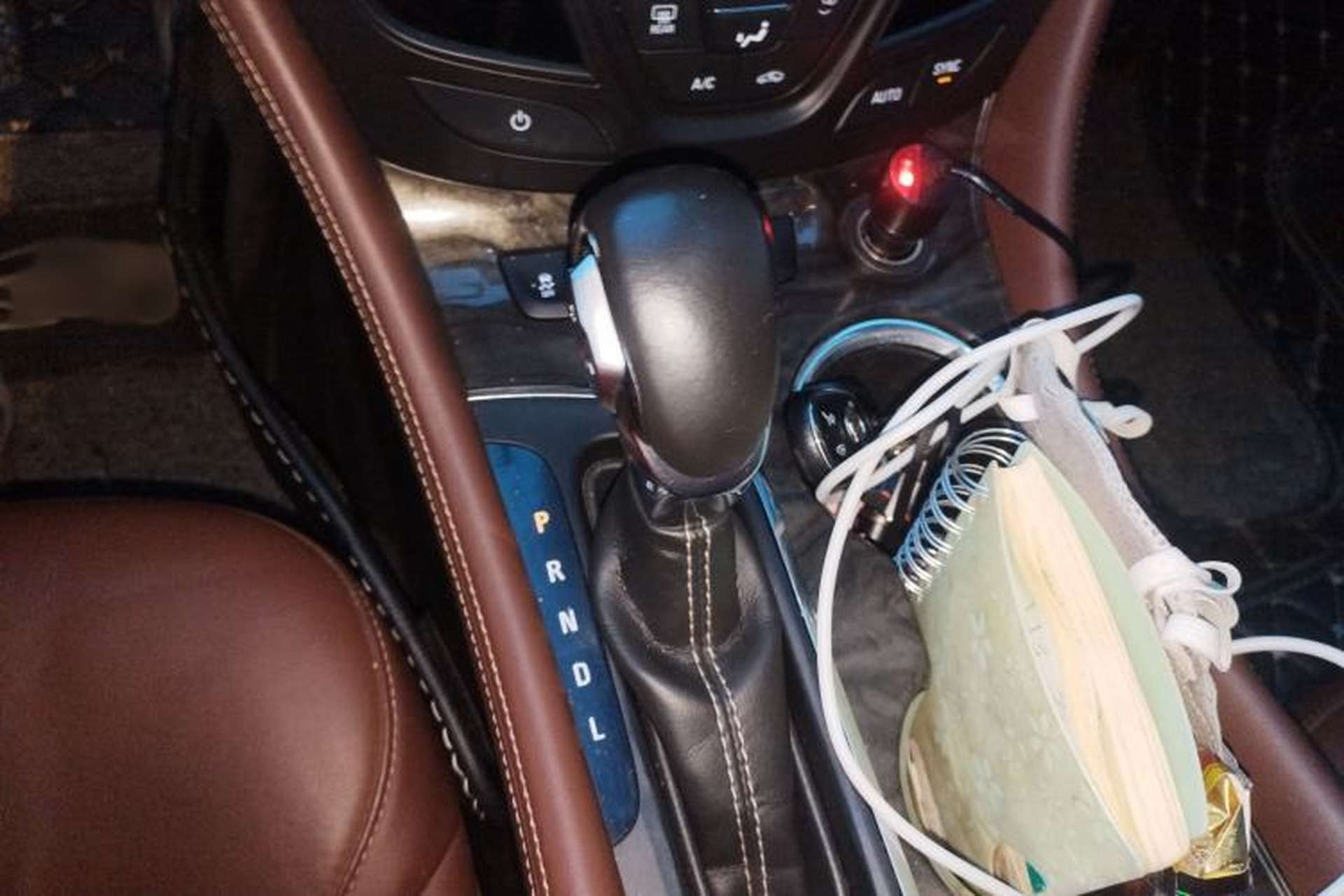 Used Buick Envision 2014 28T Four-Wheel Drive Elite Model Gear Lever
