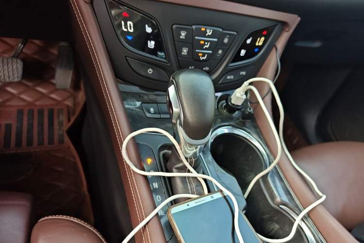 Used Buick Envision 2014 28T Four-Wheel Drive Luxury Model Gear Lever
