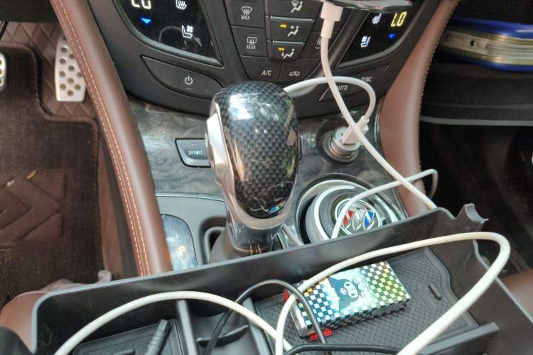 Used Buick Envision 2014 28T All-Wheel-Drive Versatile Sports Flagship Edition Gear Lever
