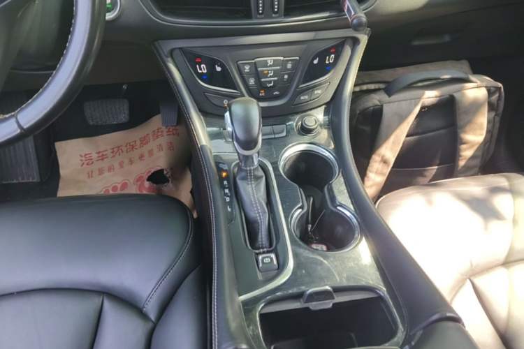 Used Buick Envision 2014 28T Four-Wheel Drive Elite Model Gear Lever