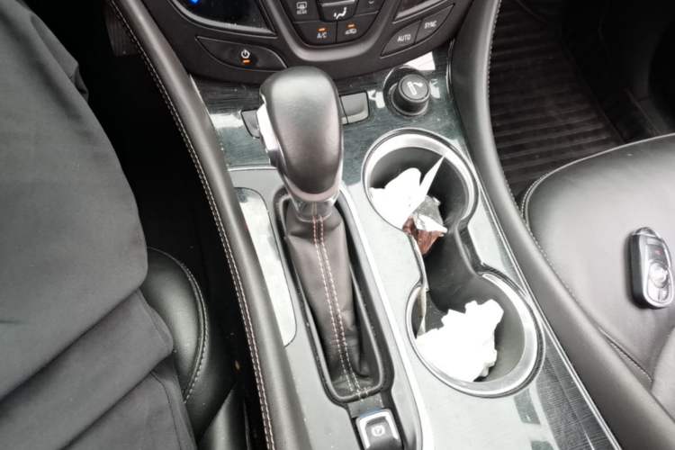 Used Buick Envision 2014 28T Four-Wheel Drive Elite Model Gear Lever