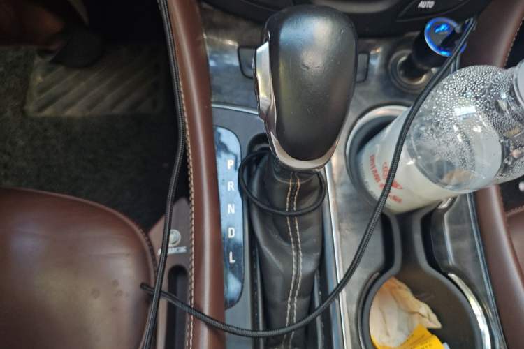 Used Buick Envision 2014 28T Four-Wheel Drive Elite Model Gear Lever