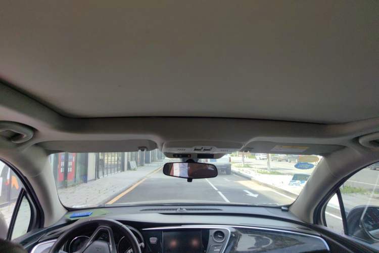 Used Buick Envision 2014 28T Four-Wheel Drive Elite Model Headliner