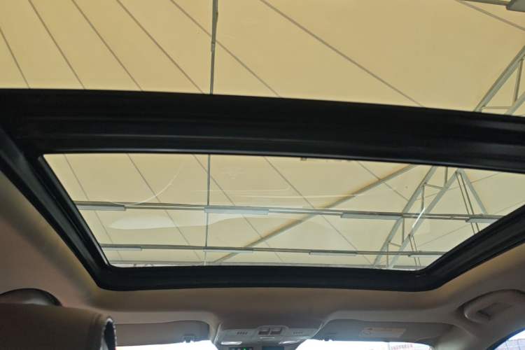 Used Buick Envision 2014 28T Four-Wheel Drive Luxury Model Headliner
