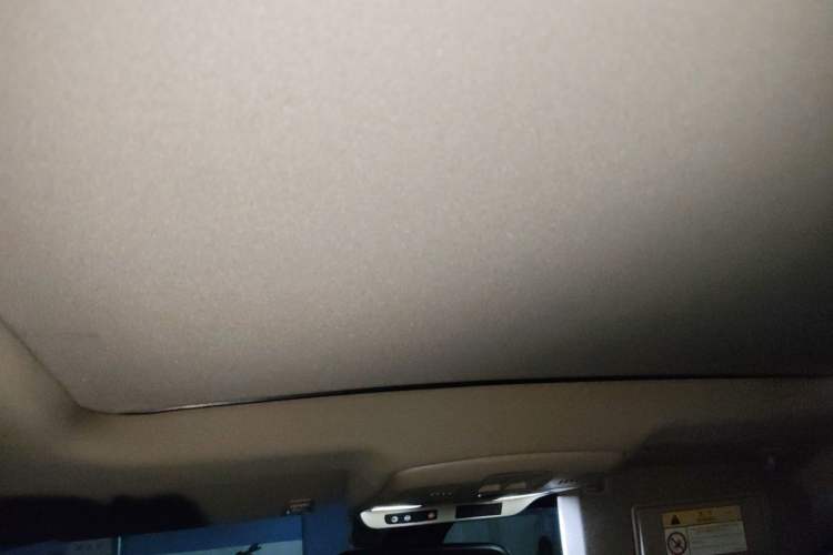 Used Buick Envision 2014 28T Four-Wheel Drive Luxury Model Headliner