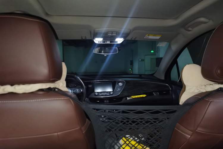 Used Buick Envision 2014 28T Four-Wheel Drive Elite Model Headliner