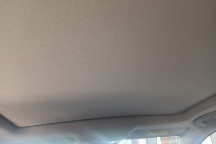 Used Buick Envision 2014 28T Four-Wheel Drive Elite Model Headliner