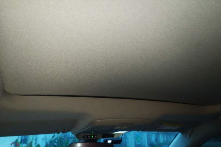 Used Buick Envision 2014 28T Four-Wheel Drive Elite Model Headliner
