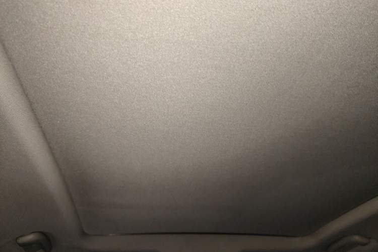 Used Buick Envision 2014 28T Four-Wheel Drive Luxury Model Headliner