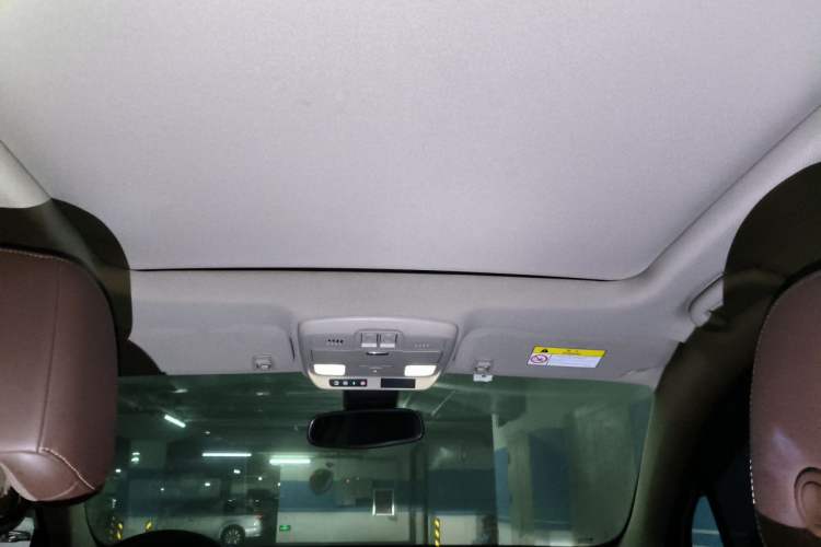 Used Buick Envision 2014 28T Four-Wheel Drive Luxury Model Headliner