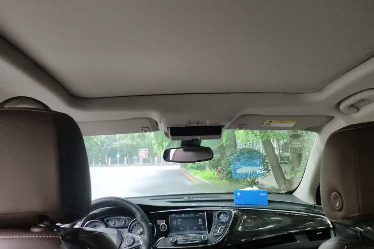 Used Buick Envision 2014 28T Four-Wheel Drive Luxury Model Headliner