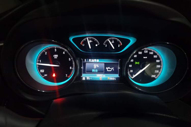 Used Buick Envision 2014 28T Four-Wheel Drive Elite Model Instrument Cluster
