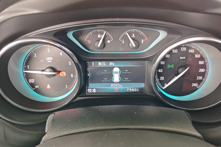Used Buick Envision 2014 28T Four-Wheel Drive Elite Model Instrument Cluster