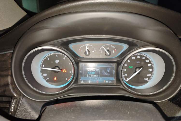 Used Buick Envision 2014 28T Four-Wheel Drive Elite Model Instrument Cluster