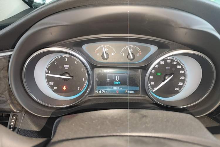 Used Buick Envision 2014 28T Four-Wheel Drive Elite Model Instrument Cluster