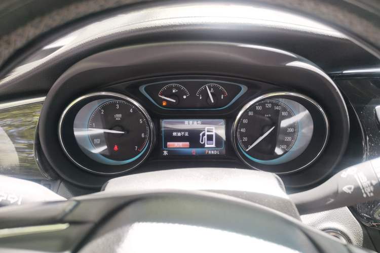 Used Buick Envision 2014 28T Four-Wheel Drive Elite Model Instrument Cluster
