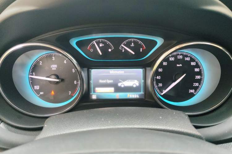 Used Buick Envision 2014 28T Four-Wheel Drive Elite Model Instrument Cluster