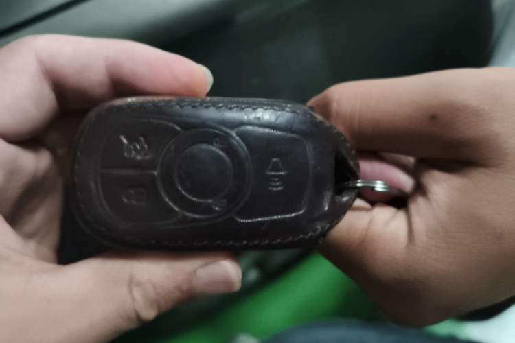 Used Buick Envision 2014 28T Four-Wheel Drive Elite Model Interior 1