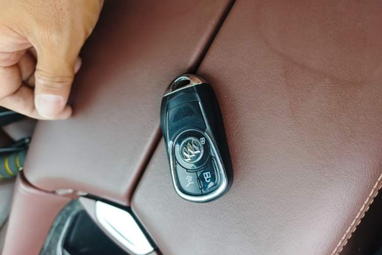 Used Buick Envision 2014 28T Four-Wheel Drive Luxury Model Interior 1