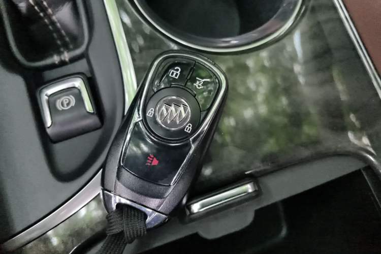 Used Buick Envision 2014 28T Four-Wheel Drive Luxury Model Interior 1