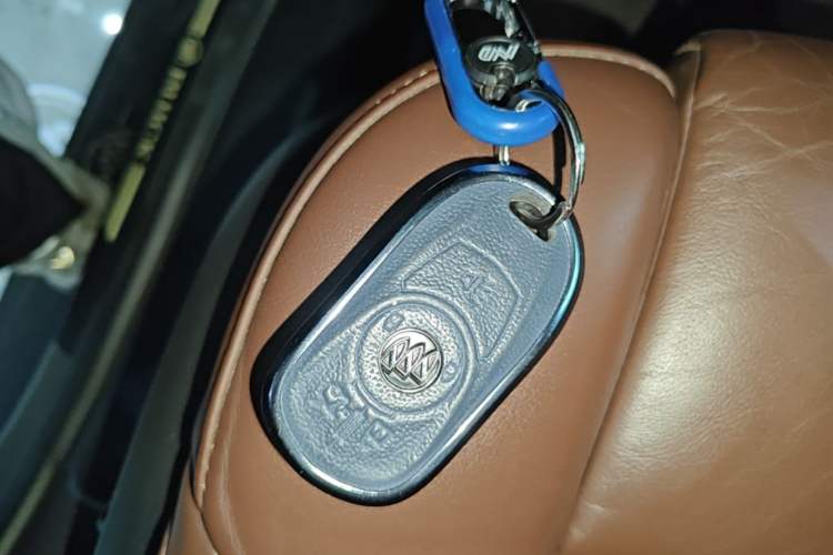 Used Buick Envision 2014 28T All-Wheel-Drive Versatile Sports Flagship Edition Interior 1