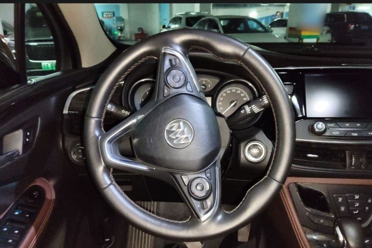 Used Buick Envision 2014 28T Four-Wheel Drive Luxury Model Interior 3