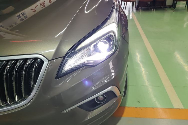 Used Buick Envision 2014 28T All-Wheel-Drive Versatile Sports Flagship Edition Left Front Headlight