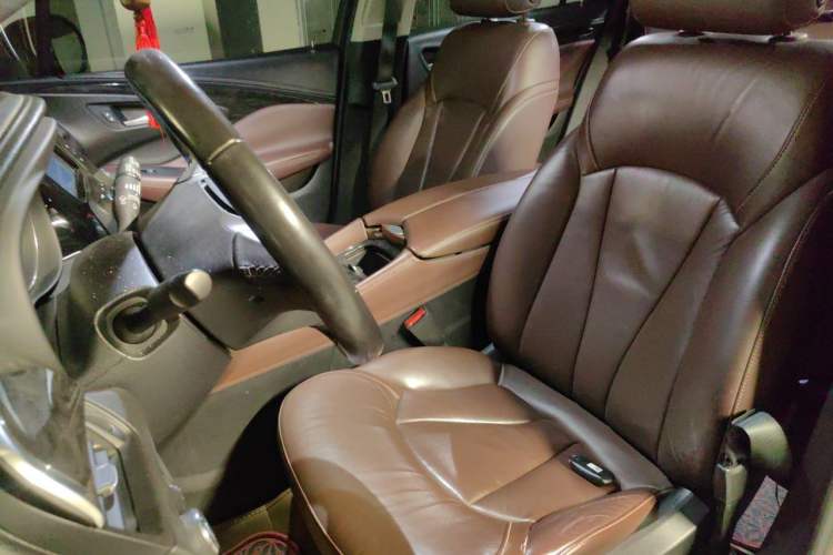 Used Buick Envision 2014 28T Four-Wheel Drive Elite Model Left Front Seat