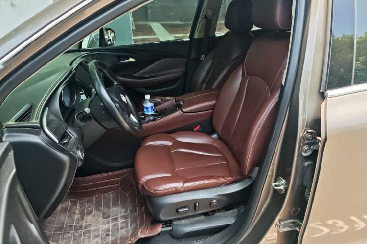 Used Buick Envision 2014 28T Four-Wheel Drive Luxury Model Left Front Seat