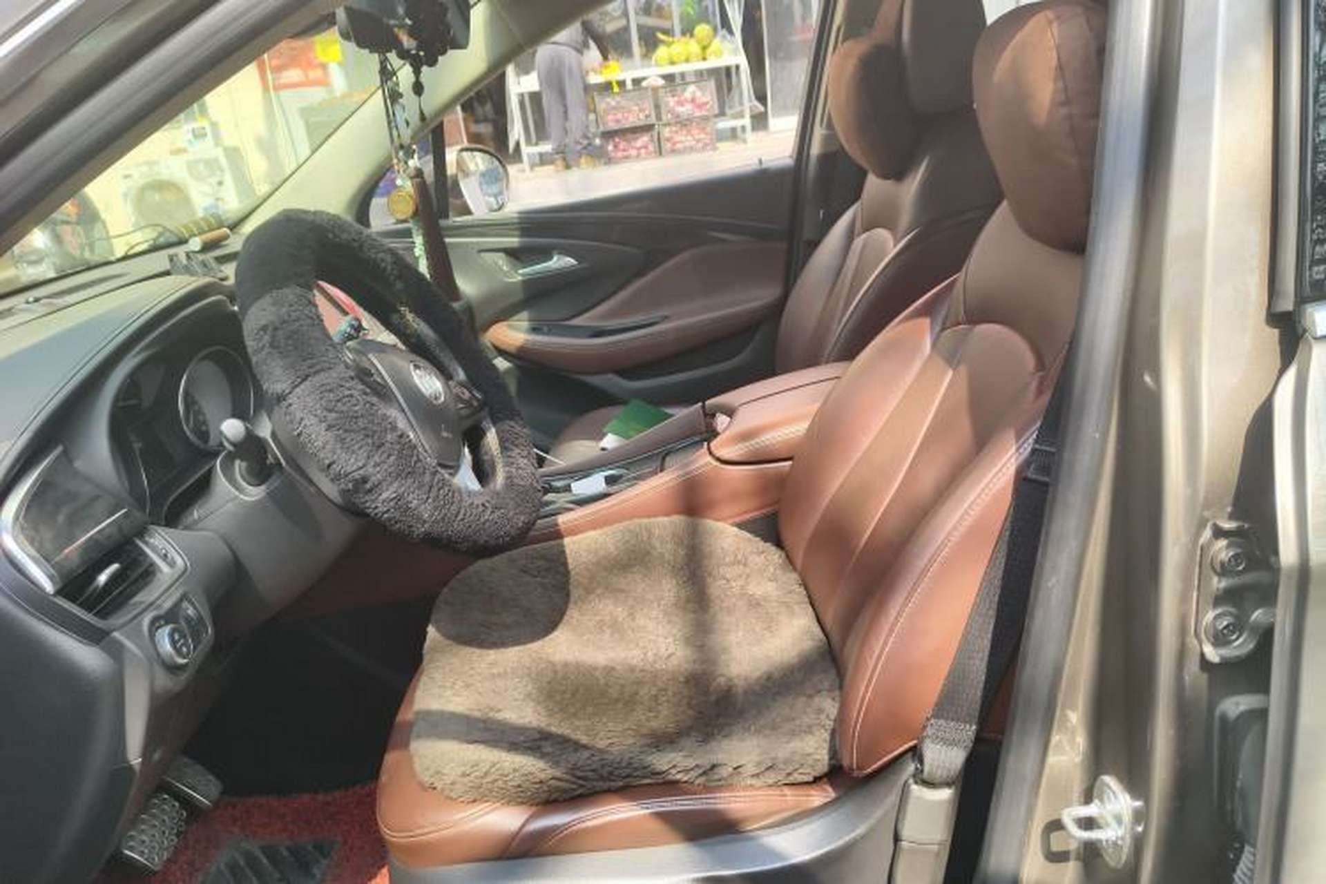 Used Buick Envision 2014 28T Four-Wheel Drive Elite Model Left Front Seat