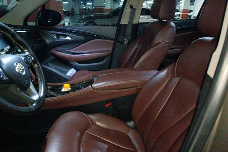 Used Buick Envision 2014 28T Four-Wheel Drive Elite Model Left Front Seat