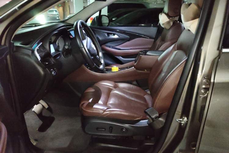 Used Buick Envision 2014 28T Four-Wheel Drive Luxury Model Left Front Seat