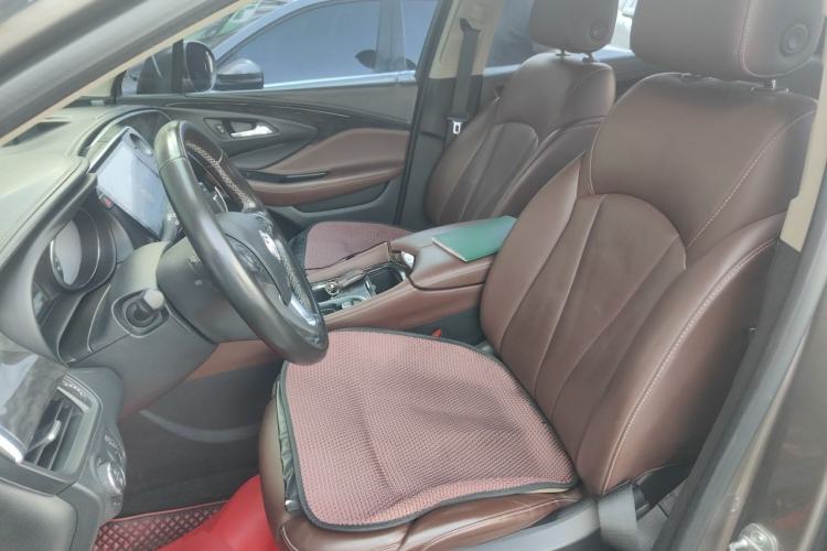 Used Buick Envision 2014 28T Four-Wheel Drive Luxury Model Left Front Seat