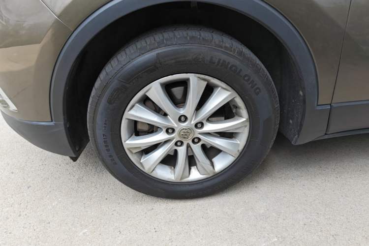 Used Buick Envision 2014 28T Four-Wheel Drive Elite Model Left Front Wheel Hub