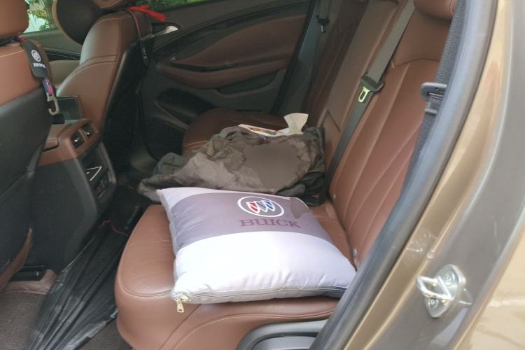 Used Buick Envision 2014 28T All-Wheel-Drive Versatile Sports Flagship Edition Left Rear Seat