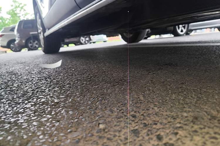Used Buick Envision 2014 28T Four-Wheel Drive Elite Model Left Side Sill