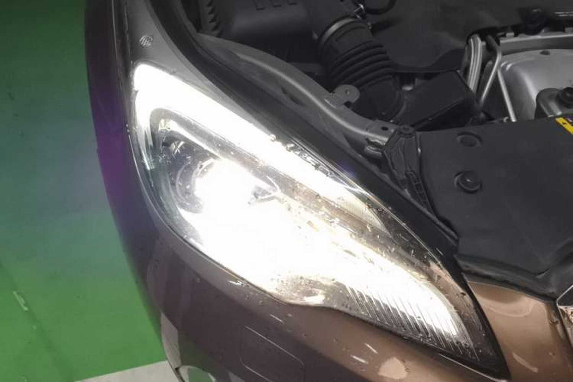 Used Buick Envision 2014 28T Four-Wheel Drive Elite Model Right Front Headlight