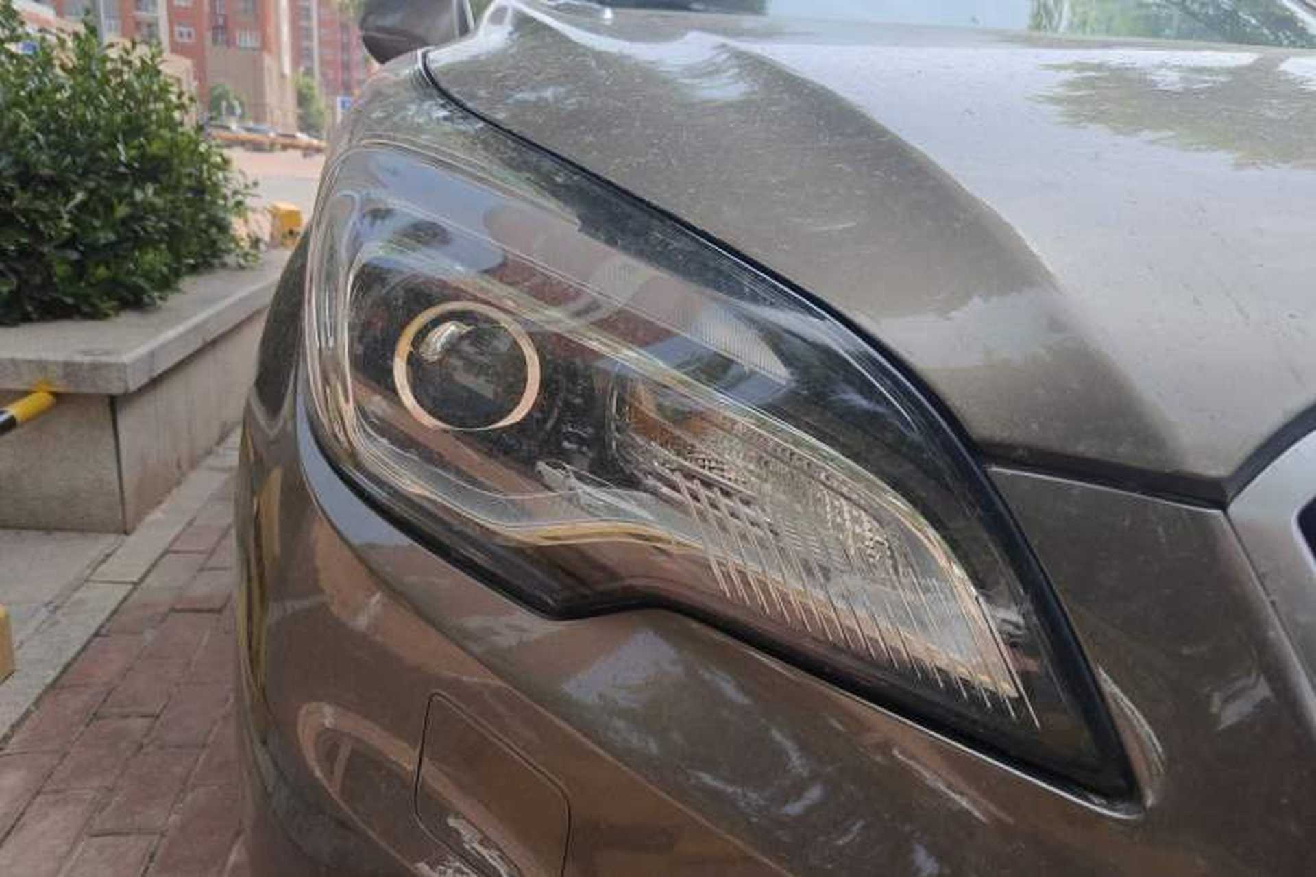 Used Buick Envision 2014 28T Four-Wheel Drive Luxury Model Right Front Headlight